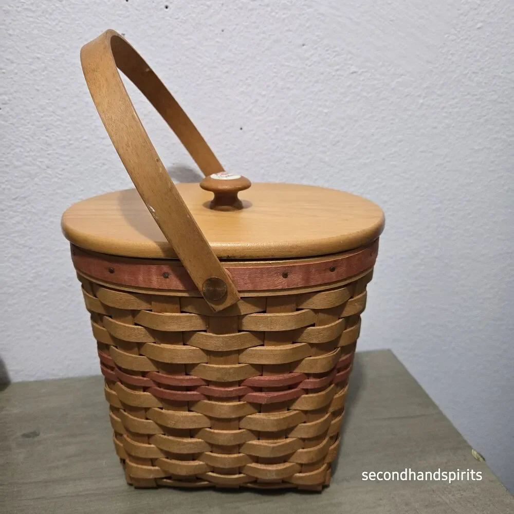 Longaberger Mother's Day Basket With Lid And Plastic Liner
